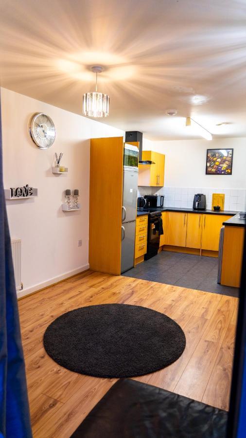 Lovely 1-Bed Apartment In Hackney ロンドン エクステリア 写真